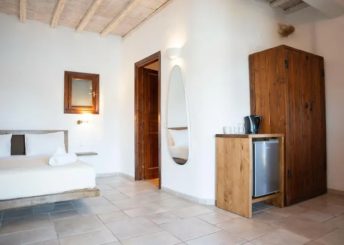 Albatros Club Mykonos Hotel