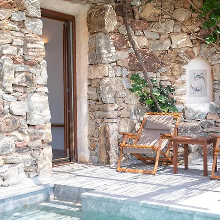 Albatros Club Mykonos فندق