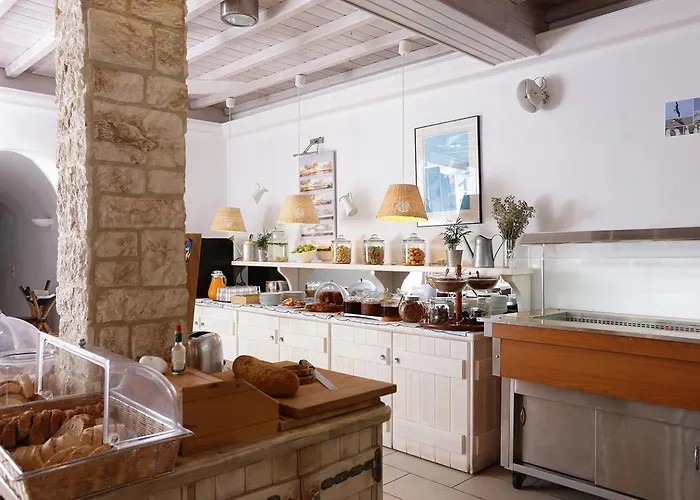 Albatros Club Mykonos Отель