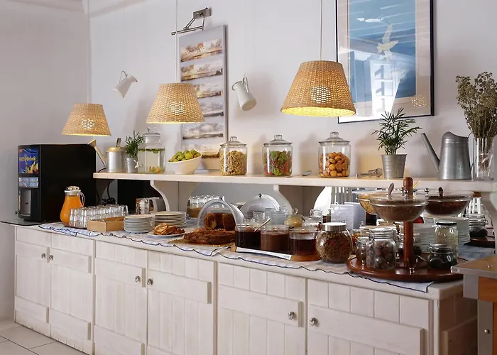 Отель Albatros Club Mykonos Панормос-Миконос