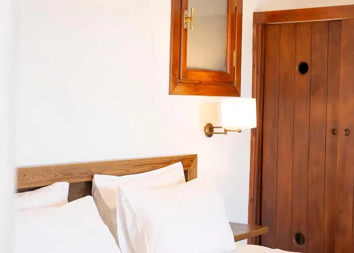 Albatros Club Mykonos Отель