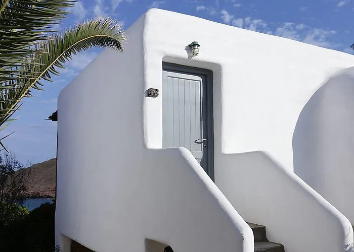 Отель Albatros Club Mykonos 3*