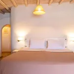 Albatros Club Mykonos Hotel 3*