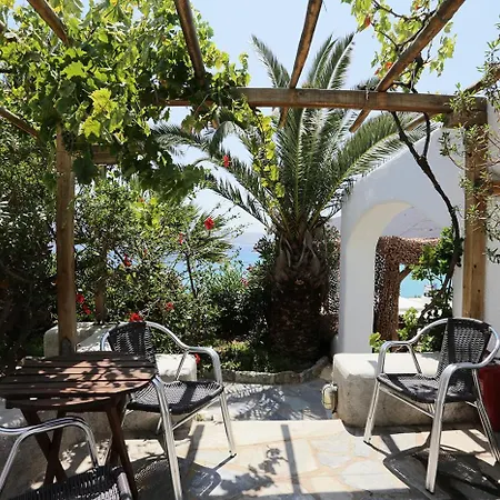 Albatros Club Mykonos 호텔 3*