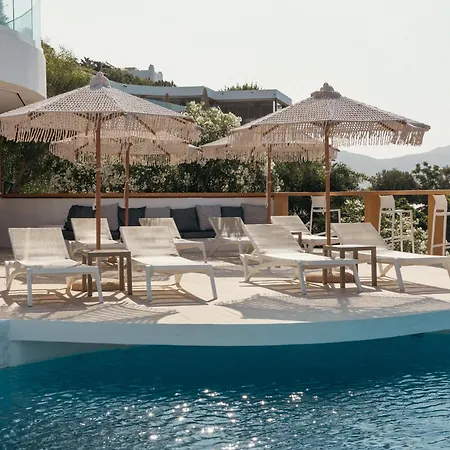 Albatros Club Mykonos ホテル