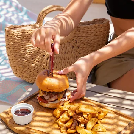 ホテル Albatros Club Mykonos 3*