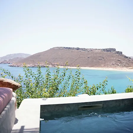 Albatros Club Mykonos 3*