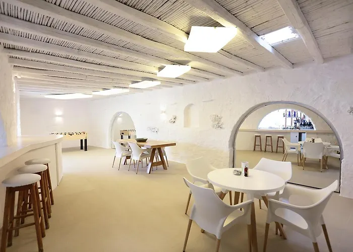 Albatros Club Mykonos