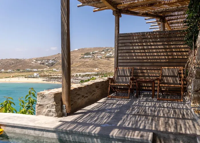 Albatros Club Mykonos 3*