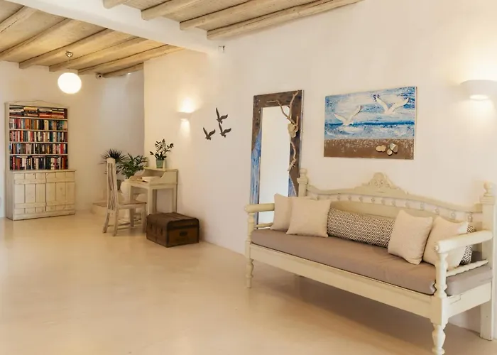 Albatros Club Mykonos 3* Panormos (Mykonos)