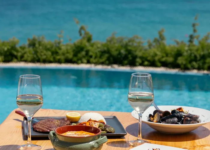 Albatros Club Mykonos 3*