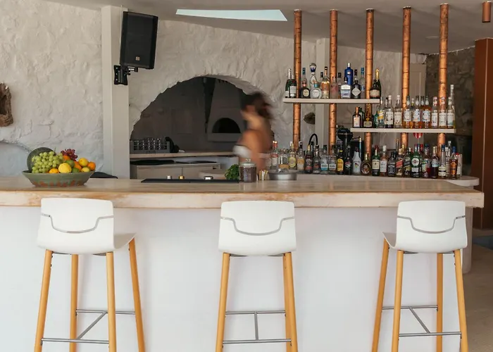 Albatros Club Mykonos Hotel