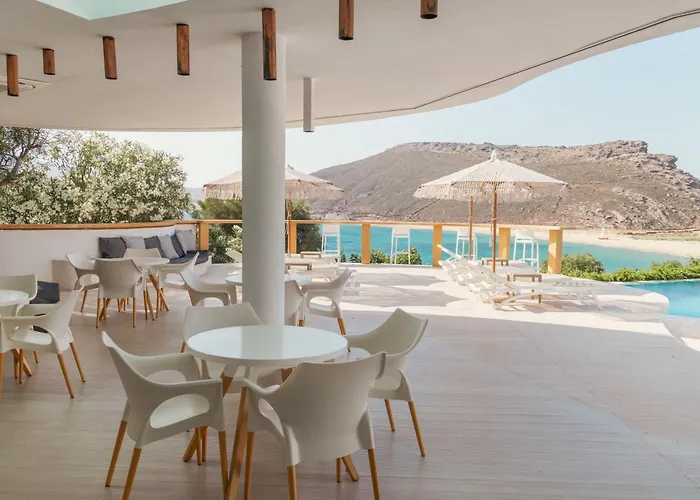Albatros Club Mykonos Hotel 3*